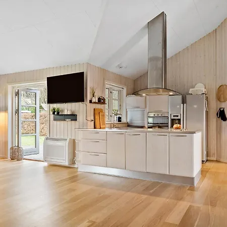 4 Bedroom In Aabenraa